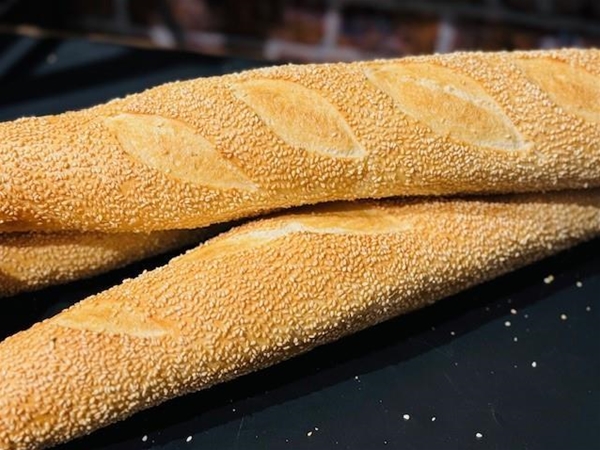 Stokbrood wit sesam&nbsp;voorgebakken