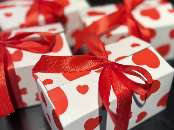 Valentijns chocolade (hartjes doos)